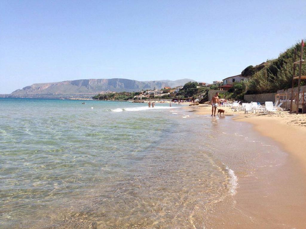 Вилла Case Vacanze Russo Траппето Экстерьер фото